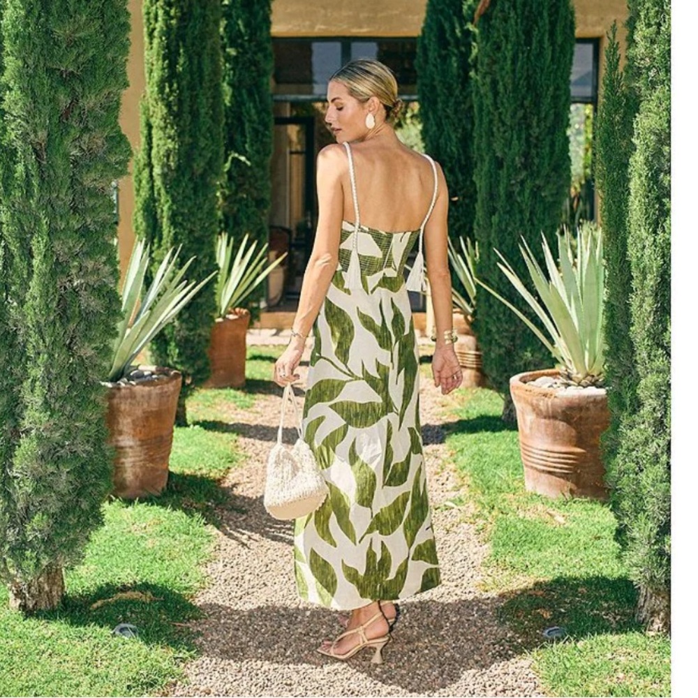 ANTONIO MELANI White Dress with Green Leaf Print - Picture 4 of 10